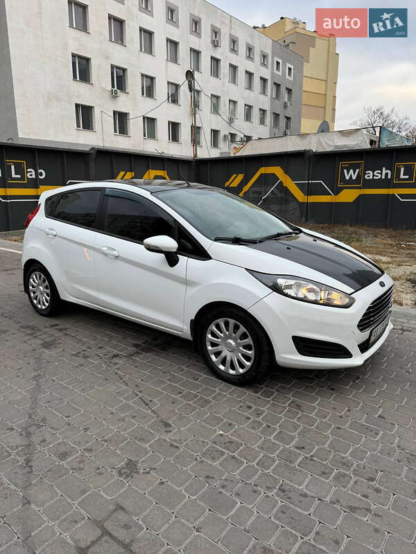 Хетчбек Ford Fiesta 2013 в Харкові