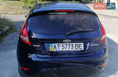 Хэтчбек Ford Fiesta 2012 в Ивано-Франковске