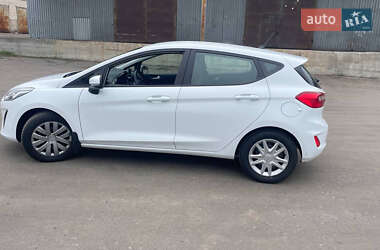 Хэтчбек Ford Fiesta 2018 в Киеве