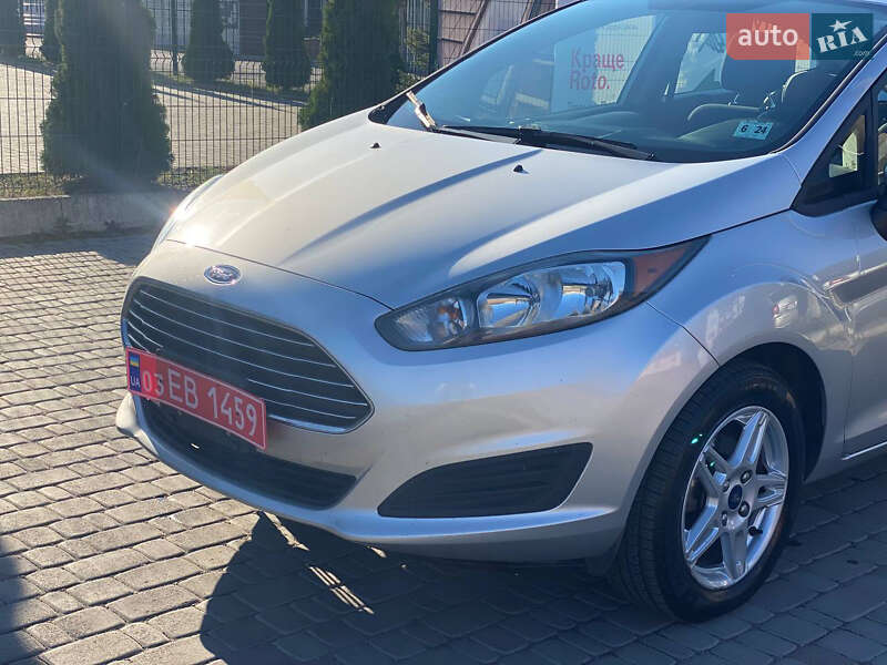Седан Ford Fiesta 2019 в Ровно