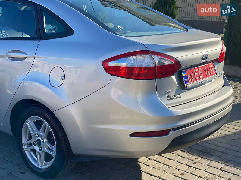 Седан Ford Fiesta 2019 в Ровно