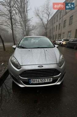 Седан Ford Fiesta 2018 в Дніпрі