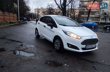 Хэтчбек Ford Fiesta 2013 в Киеве