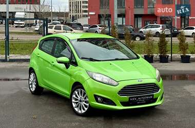 Хетчбек Ford Fiesta 2014 в Києві