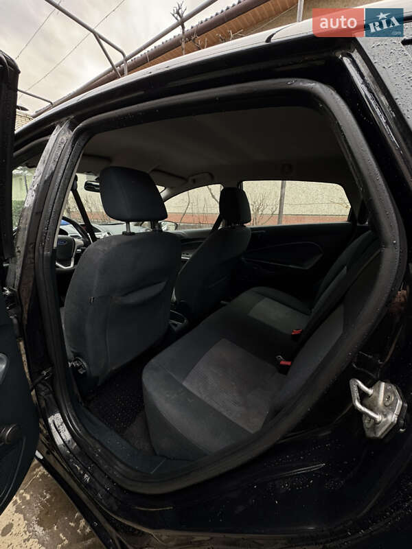 Хетчбек Ford Fiesta 2010 в Мукачевому