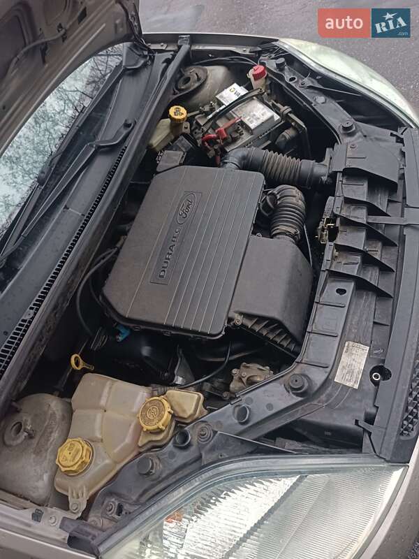 Хэтчбек Ford Fiesta 2004 в Одессе фото 10 Хэтчбек Ford Fiesta 2004 в Одессе