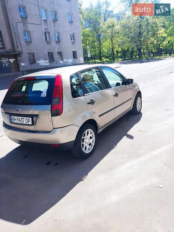 Хэтчбек Ford Fiesta 2004 в Одессе фото 3 Хэтчбек Ford Fiesta 2004 в Одессе