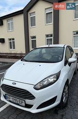 Хетчбек Ford Fiesta 2014 в Києві