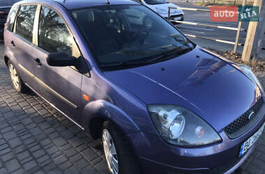 Хэтчбек Ford Fiesta 2006 в 