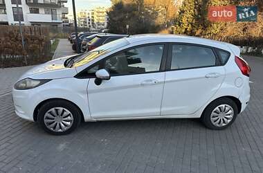 Хэтчбек Ford Fiesta 2011 в Ровно