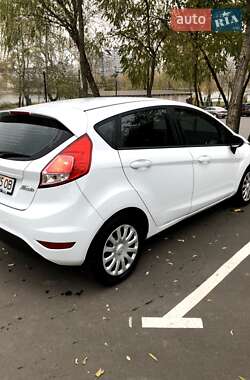 Хэтчбек Ford Fiesta 2013 в Киеве