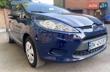 Хетчбек Ford Fiesta 2011 в Рівному