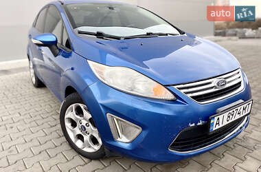 Седан Ford Fiesta 2010 в Києві