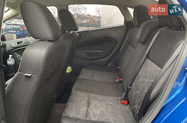 Седан Ford Fiesta 2010 в Києві