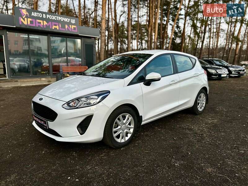 Хетчбек Ford Fiesta 2018 в Києві