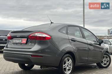 Седан Ford Fiesta 2018 в Львові