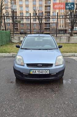 Хетчбек Ford Fiesta 2005 в Києві