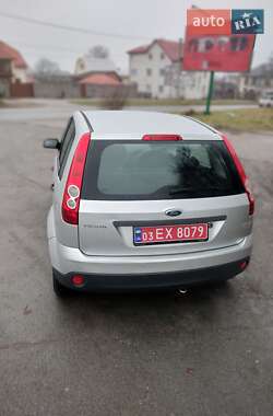 Хетчбек Ford Fiesta 2006 в Кам'янець-Подільському