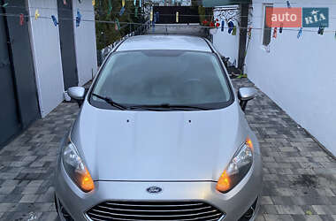 Хетчбек Ford Fiesta 2014 в Дніпрі