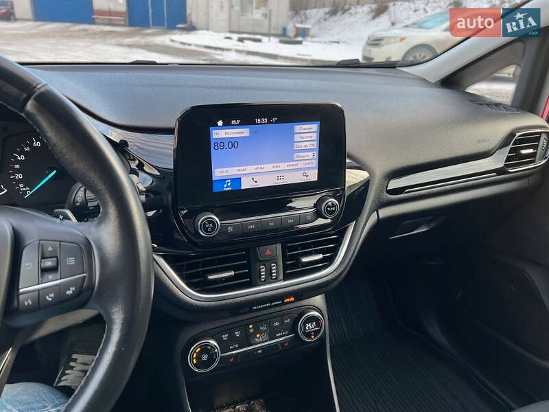 Хэтчбек Ford Fiesta 2017 в Тернополе фото 18 Хэтчбек Ford Fiesta 2017 в Тернополе