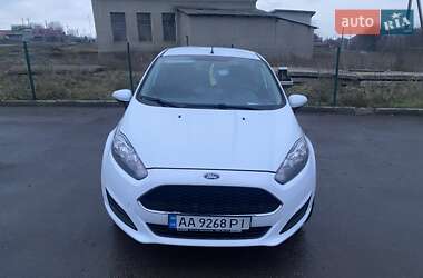 Хэтчбек Ford Fiesta 2016 в Первомайске