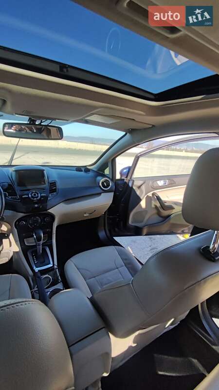 Хэтчбек Ford Fiesta 2016 в Одессе