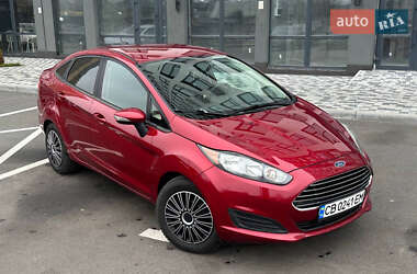 Седан Ford Fiesta 2014 в Чернігові