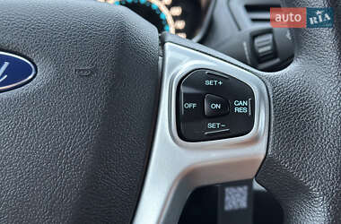 Седан Ford Fiesta 2019 в 