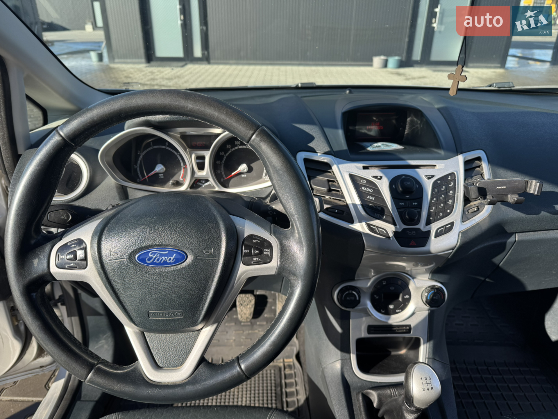 2012 Ford Fiesta - мініатюра 7