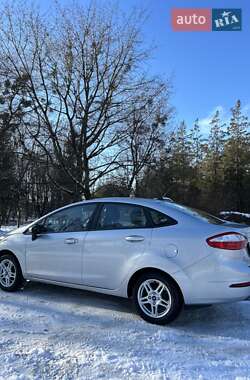 Седан Ford Fiesta 2019 в Львові