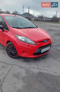 Хетчбек Ford Fiesta 2010 в Дніпрі