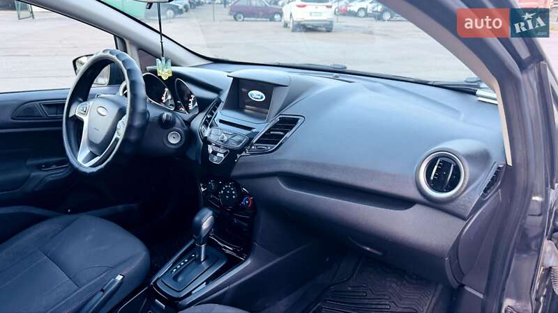 Седан Ford Fiesta 2018 в Киеве