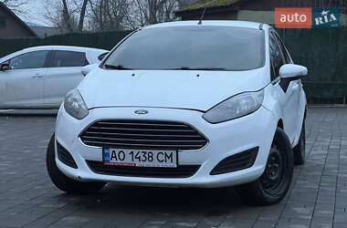 Хетчбек Ford Fiesta 2013 в Сваляві