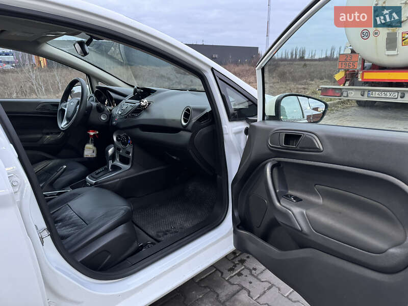 Седан Ford Fiesta 2017 в Киеве фото 10 Седан Ford Fiesta 2017 в Киеве