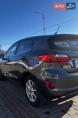 Хетчбек Ford Fiesta 2023 в 