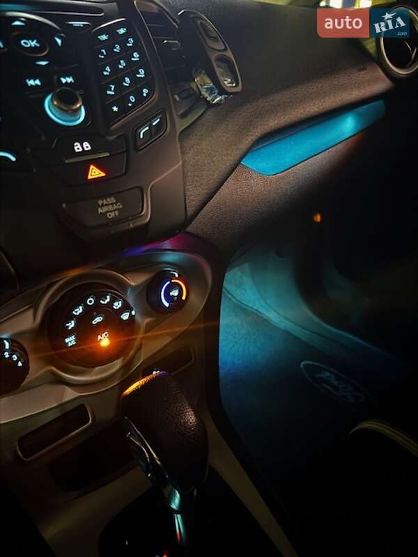 Седан Ford Fiesta 2015 в Запорожье фото 23 Седан Ford Fiesta 2015 в Запорожье
