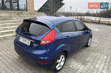 Хэтчбек Ford Fiesta 2009 в Снятине