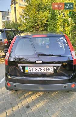 Хэтчбек Ford Fiesta 2006 в Львове