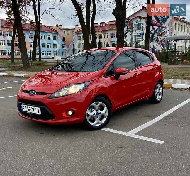 Хетчбек Ford Fiesta 2012 в Києві