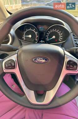 Седан Ford Fiesta 2018 в 
