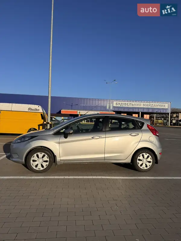 Ford Fiesta 2011