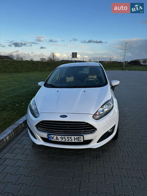 Хетчбек Ford Fiesta 2019 в Нововолинську