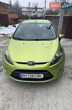 Хэтчбек Ford Fiesta 2011 в Сумах