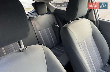 Хэтчбек Ford Fiesta 2009 в 