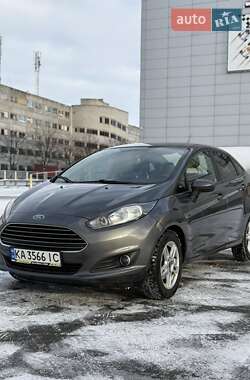 Седан Ford Fiesta 2017 в Киеве