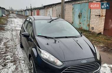 Хэтчбек Ford Fiesta 2014 в 