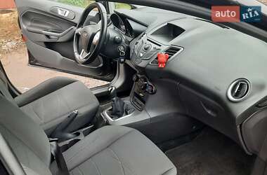 Хэтчбек Ford Fiesta 2014 в 