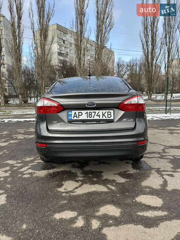 Седан Ford Fiesta 2018 в Знам'янці