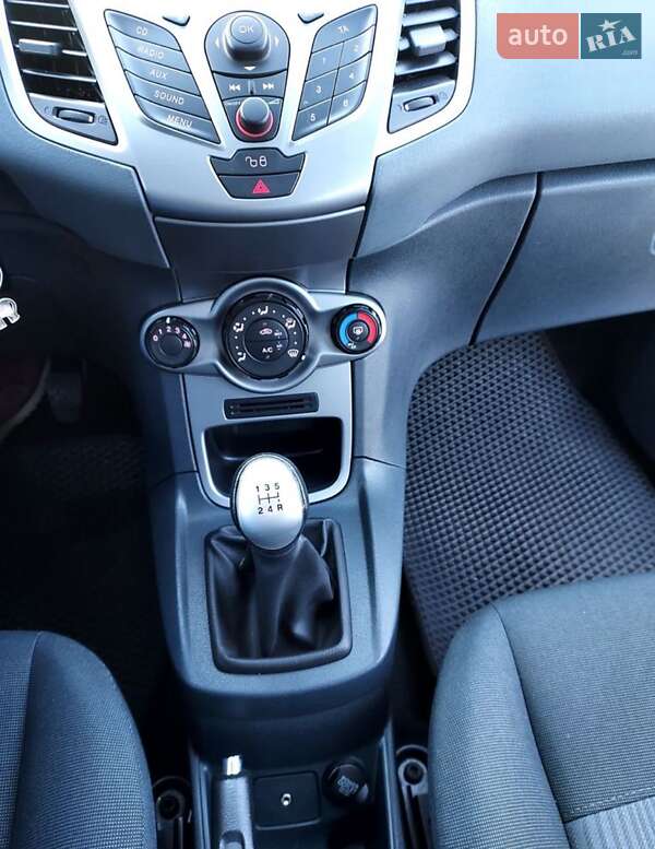 Хэтчбек Ford Fiesta 2010 в Николаеве