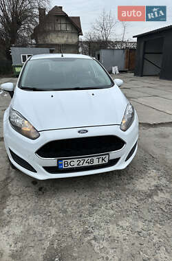 Хэтчбек Ford Fiesta 2017 в Львове